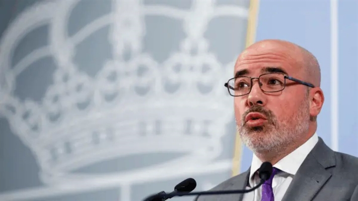 MANOS LIMPIAS DENUNCIA AL DELEGADO DEL GOBIERNO EN MADRID